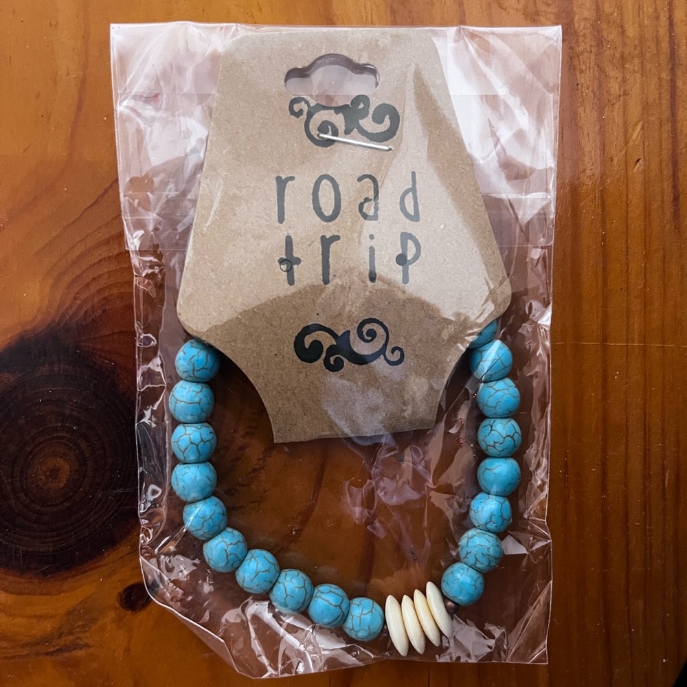 Road Trip Turquoise Stretch Bracelet- NWT